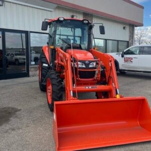 KUBOTA M7060HDC