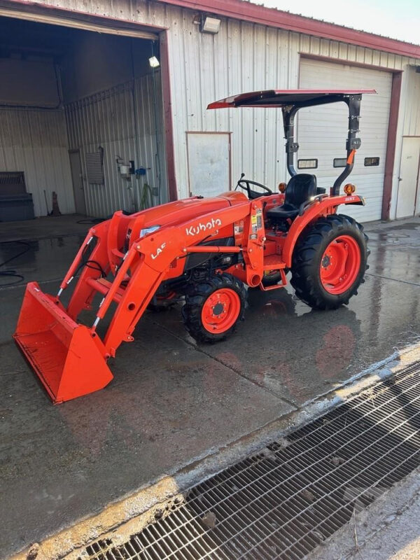2021 KUBOTA L3901HST