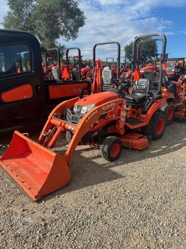 2021 KUBOTA BX1880