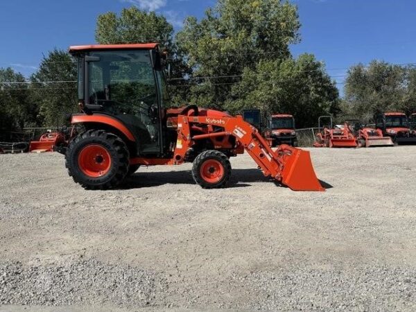 2024 KUBOTA LX3520HSDC