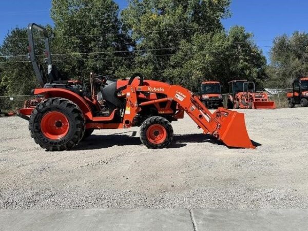 2023 KUBOTA LX4020HSD