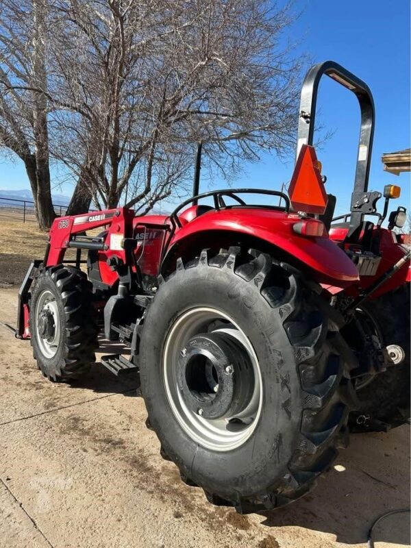 2009 CASE IH FARMALL 80 - Image 2