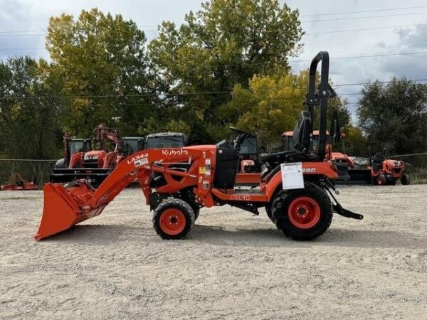 2023 KUBOTA BX2380 - Image 5